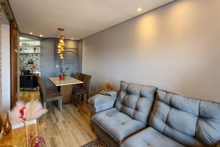 Apartamento para alugar com 67m², 2 quartos e 1 vagaSala