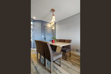 Apartamento para alugar com 67m², 2 quartos e 1 vagaSala