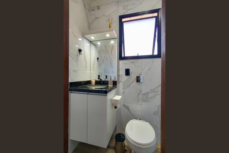 Apartamento para alugar com 67m², 2 quartos e 1 vagaBanheiro