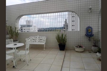 Apartamento à venda com 137m², 2 quartos e 2 vagas