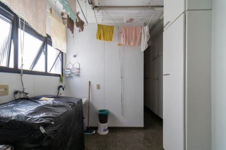 Apartamento à venda com 215m², 3 quartos e 4 vagasÁrea de Serviço