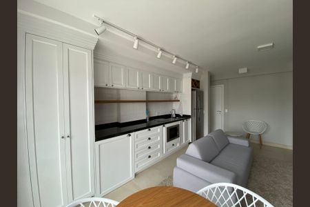 Apartamento à venda com 35m², 1 quarto e 1 vaga