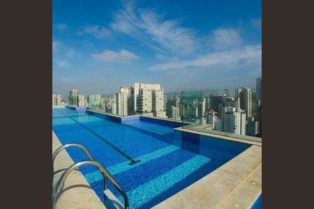 Apartamento à venda com 35m², 1 quarto e 1 vaga