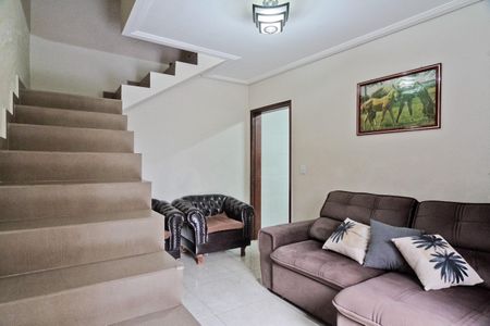 Casa à venda com 530m², 5 quartos e 7 vagas Casa à venda com 530m², 5 quartos e 7 vagasCasa 2 - sala