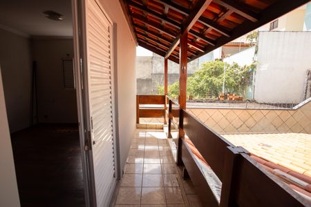 Casa à venda com 530m², 5 quartos e 7 vagas Casa à venda com 530m², 5 quartos e 7 vagasVaranda Suíte 1