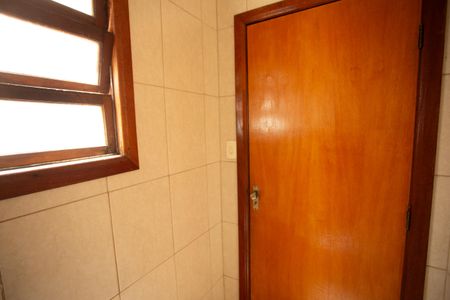 Casa à venda com 530m², 5 quartos e 7 vagas Casa à venda com 530m², 5 quartos e 7 vagasLavabo