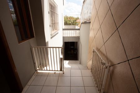 Casa à venda com 530m², 5 quartos e 7 vagas Casa à venda com 530m², 5 quartos e 7 vagasÁrea Externa
