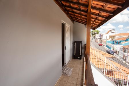 Casa à venda com 530m², 5 quartos e 7 vagas Casa à venda com 530m², 5 quartos e 7 vagasVaranda Suíte 3