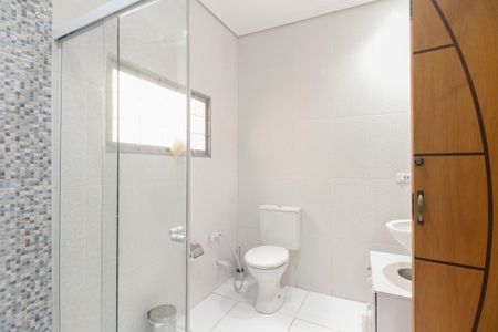 Casa à venda com 195m², 4 quartos e 2 vagasBanheiro 2
