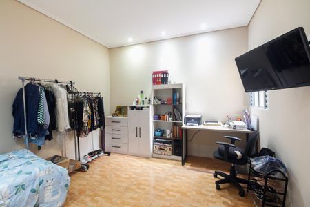 Casa à venda com 195m², 4 quartos e 2 vagasQuarto 3