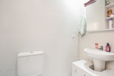 Casa à venda com 195m², 4 quartos e 2 vagasBanheiro 2