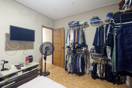 Casa à venda com 195m², 4 quartos e 2 vagasQuarto 2