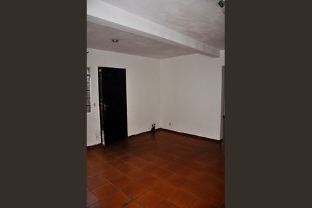 Casa para alugar com 192m², 2 quartos e sem vaga Casa para alugar com 192m², 2 quartos e sem vagaSala
