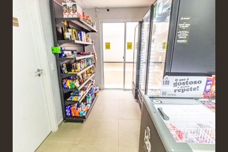 Apartamento à venda com 69m², 2 quartos e 2 vagasÁrea comum - Mercadinho