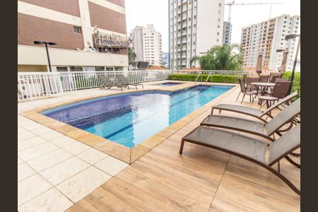 Apartamento à venda com 69m², 2 quartos e 2 vagasÁrea comum - Piscina