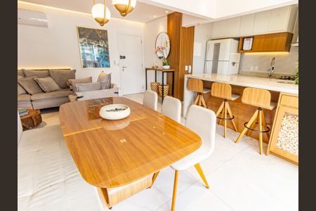 Apartamento à venda com 69m², 2 quartos e 2 vagasSala