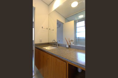 Apartamento à venda com 110m², 3 quartos e 1 vagaBanheiro da Suíte