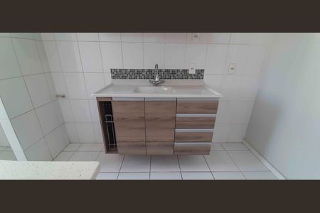 Apartamento para alugar com 55m², 2 quartos e 2 vagasCozinha