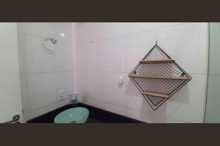 Apartamento para alugar com 55m², 2 quartos e 2 vagasBanheiro Social