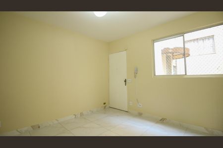 Apartamento à venda com 70m², 3 quartos e 1 vaga Apartamento à venda com 70m², 3 quartos e 1 vagaSala