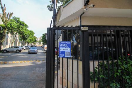 Apartamento à venda com 70m², 3 quartos e 1 vaga Apartamento à venda com 70m², 3 quartos e 1 vagaPlaca