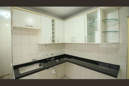 Apartamento à venda com 70m², 3 quartos e 1 vaga Apartamento à venda com 70m², 3 quartos e 1 vagaCozinha