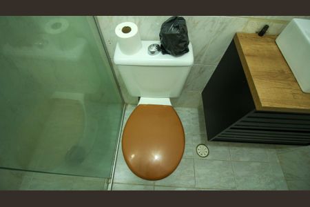 Apartamento à venda com 70m², 3 quartos e 1 vaga Apartamento à venda com 70m², 3 quartos e 1 vagaBanheiro