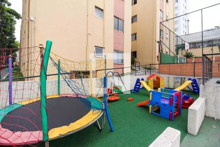 Apartamento à venda com 70m², 3 quartos e 1 vaga Apartamento à venda com 70m², 3 quartos e 1 vagaÁrea comum
