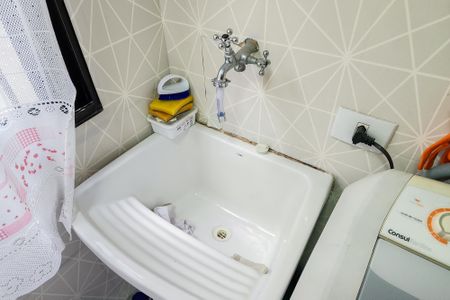 Apartamento à venda com 65m², 2 quartos e 2 vagasÁrea de Serviço 