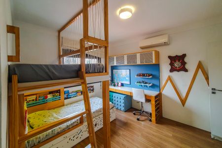 Apartamento à venda com 200m², 3 quartos e 3 vagasSuíte 2