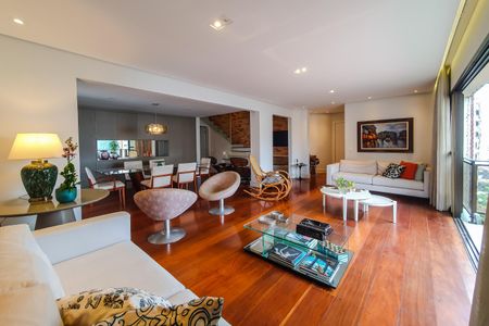 Apartamento à venda com 200m², 3 quartos e 3 vagasSala de Estar