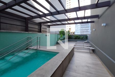 Apartamento para alugar com 97m², 1 quarto e 1 vagaÁrea comum - Piscina