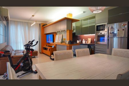 Apartamento para alugar com 107m², 3 quartos e 2 vagasSala