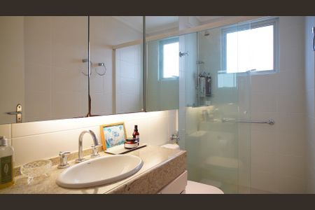 Apartamento para alugar com 107m², 3 quartos e 2 vagasBanheiro suite