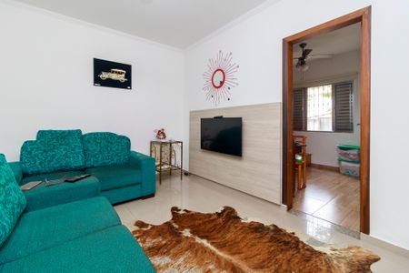 Casa à venda com 434m², 2 quartos e 5 vagas Casa à venda com 434m², 2 quartos e 5 vagasSala