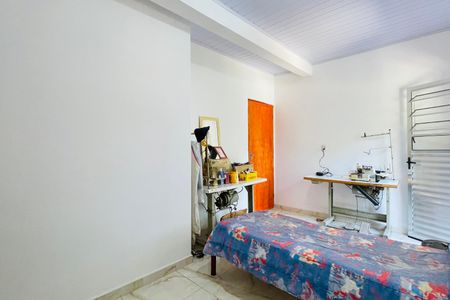 Casa para alugar com 35m², 2 quartos e 1 vaga Casa para alugar com 35m², 2 quartos e 1 vagaQuarto 1