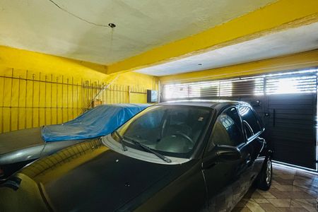 Casa para alugar com 35m², 2 quartos e 1 vaga Casa para alugar com 35m², 2 quartos e 1 vagaGaragem