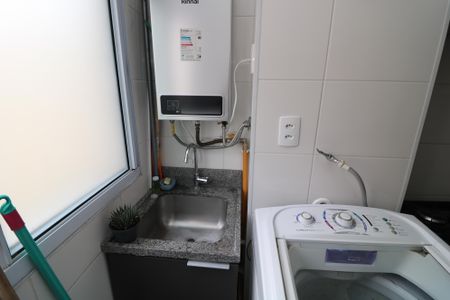 Apartamento para alugar com 45m², 2 quartos e 1 vagaÁrea de Serviço