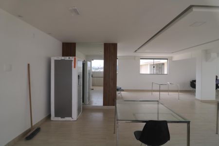 Apartamento para alugar com 45m², 2 quartos e 1 vagaÁrea comum - Salão de festas