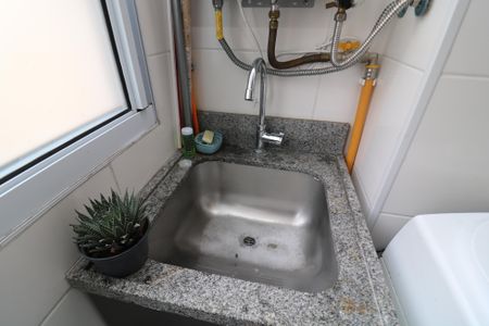 Apartamento para alugar com 45m², 2 quartos e 1 vagaÁrea de Serviço