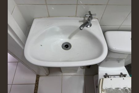 Apartamento para alugar com 96m², 3 quartos e 3 vagas Apartamento para alugar com 96m², 3 quartos e 3 vagasCozinha e Área de Serviço - Banheiro