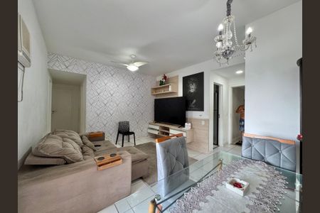 Apartamento para alugar com 96m², 3 quartos e 3 vagas Apartamento para alugar com 96m², 3 quartos e 3 vagasSala