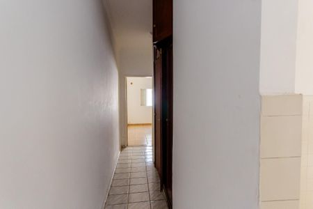 Casa à venda com 119m², 2 quartos e 2 vagasCorredor