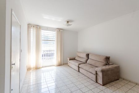 Casa à venda com 119m², 2 quartos e 2 vagasSala