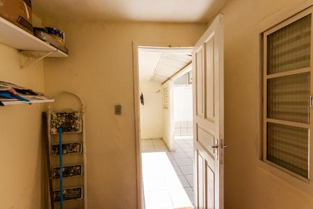 Casa à venda com 119m², 2 quartos e 2 vagasQuarto de Serviço