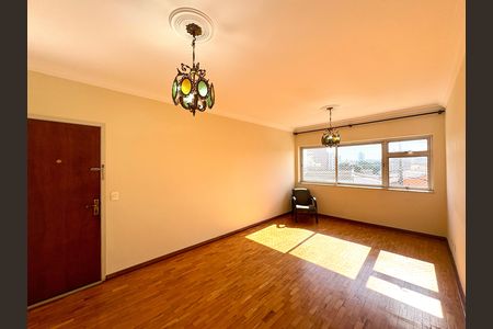 Apartamento à venda com 110m², 3 quartos e 1 vaga Apartamento à venda com 110m², 3 quartos e 1 vagaSala