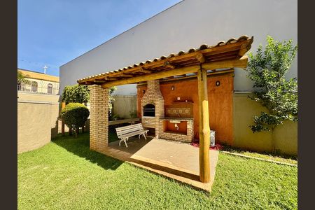 Apartamento à venda com 110m², 3 quartos e 1 vaga Apartamento à venda com 110m², 3 quartos e 1 vagaÁrea comum - Churrasqueira