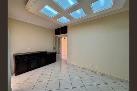 Apartamento à venda com 110m², 3 quartos e 1 vaga Apartamento à venda com 110m², 3 quartos e 1 vagaSala de Jantar