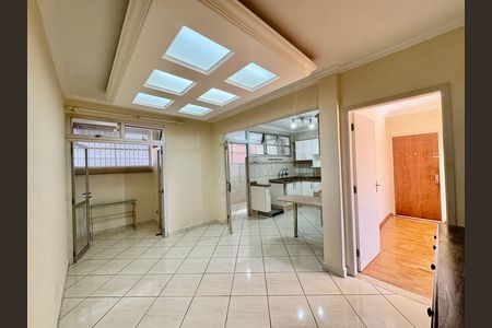 Apartamento à venda com 110m², 3 quartos e 1 vaga Apartamento à venda com 110m², 3 quartos e 1 vagaSala de Jantar