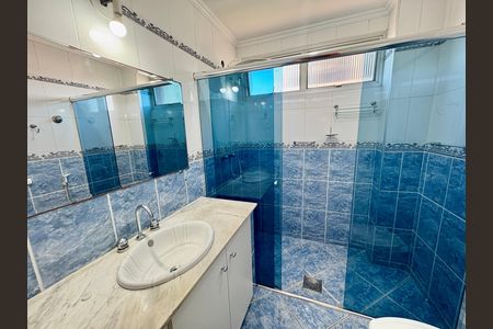 Apartamento à venda com 110m², 3 quartos e 1 vaga Apartamento à venda com 110m², 3 quartos e 1 vagaBanheiro da Suíte